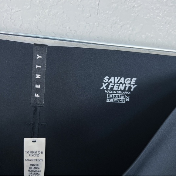 Savage X Fenty NWT Hotline Lace-Trimmed High-Waist Legging, Black Caviar 2X - Picture 10 of 13